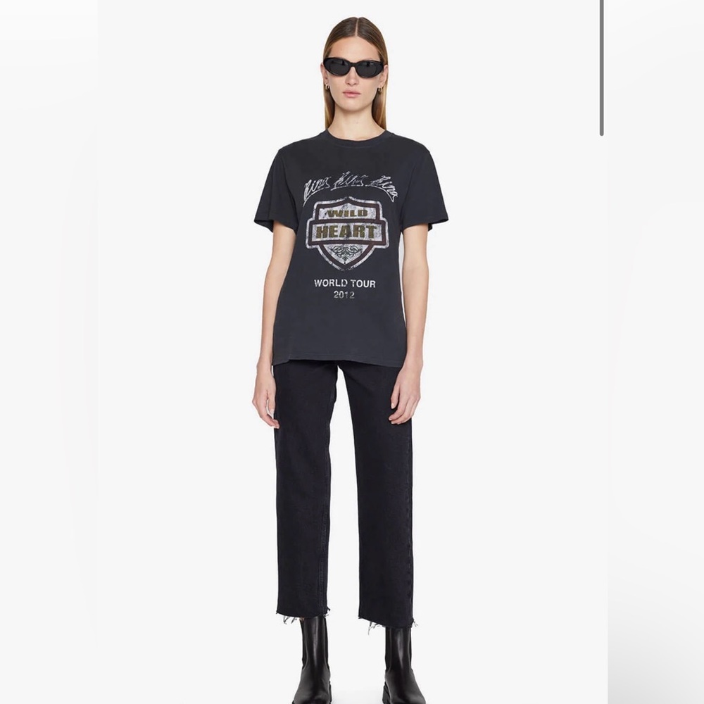 Anine Bing - The Lili Tee Bing Tour 
Graphic Tee - Black